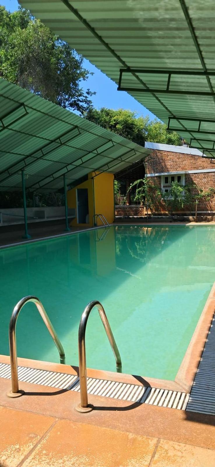 Inn Pondiville Forest Retreat Pondicherry Dış mekan fotoğraf