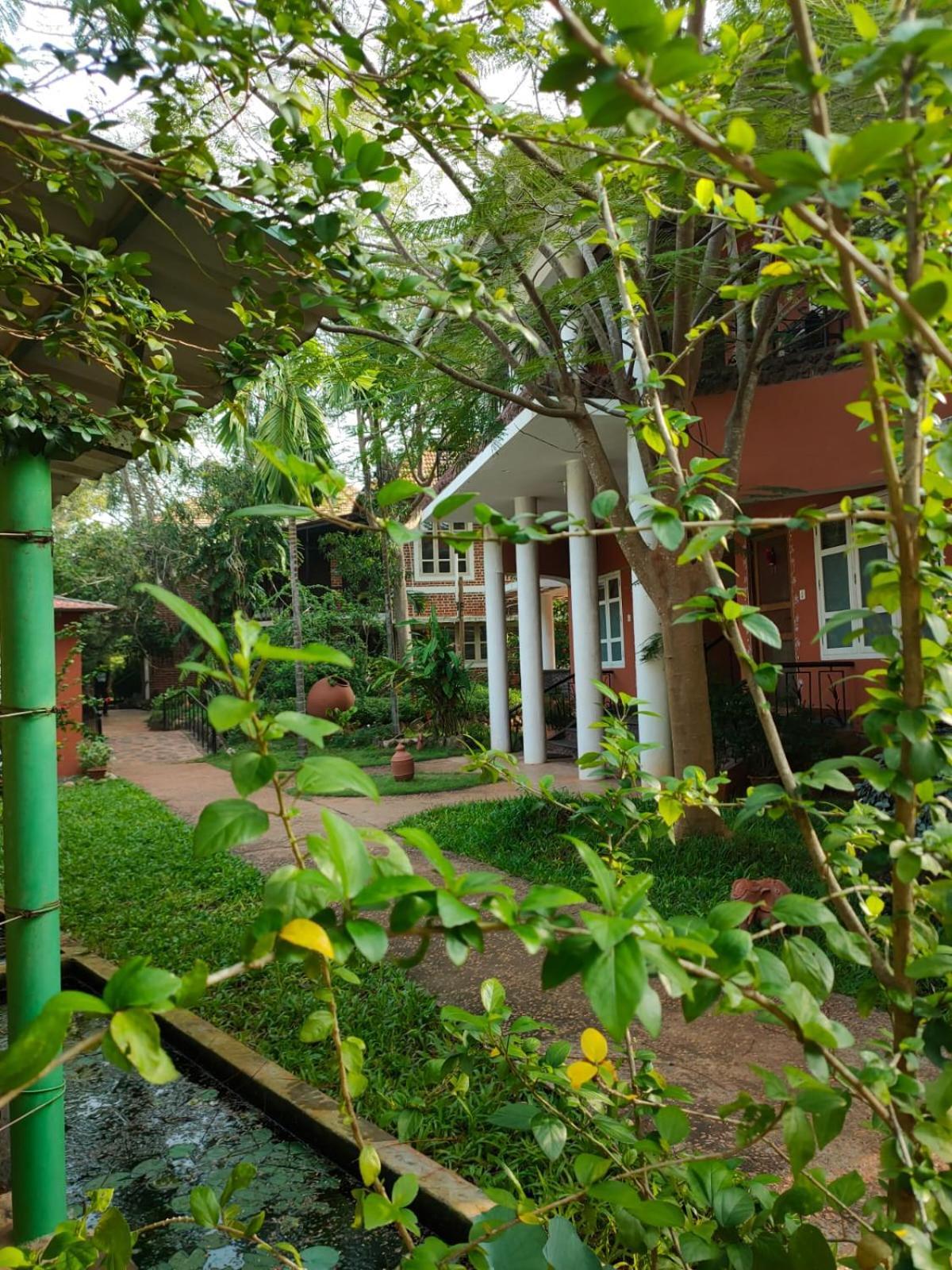 Inn Pondiville Forest Retreat Pondicherry Dış mekan fotoğraf