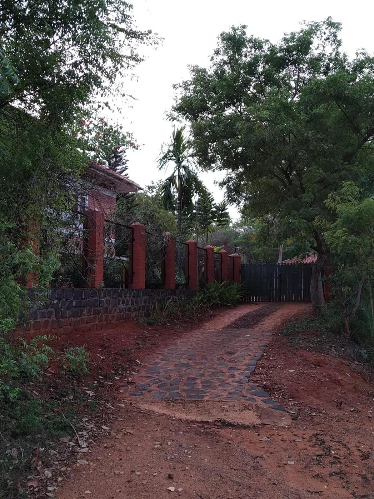 Inn Pondiville Forest Retreat Pondicherry Dış mekan fotoğraf